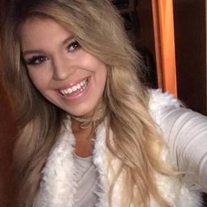 Meet your Posher, Jaylee